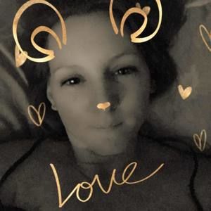 Meet your Posher, Monika